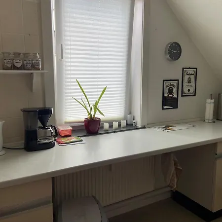 아파트 Cozy Attic In *