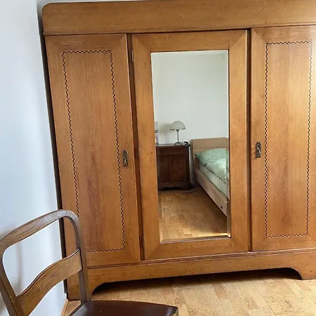 아파트 Cozy Attic In 바슈타이너